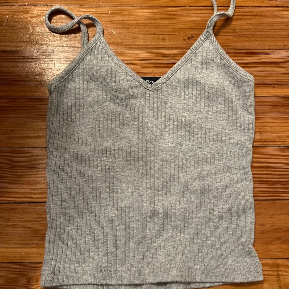 Two Crop Tanks - Picture 2 of 3